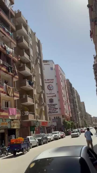 امتلك شقه محمود رشوان بالقرب من مستشفي الحياه